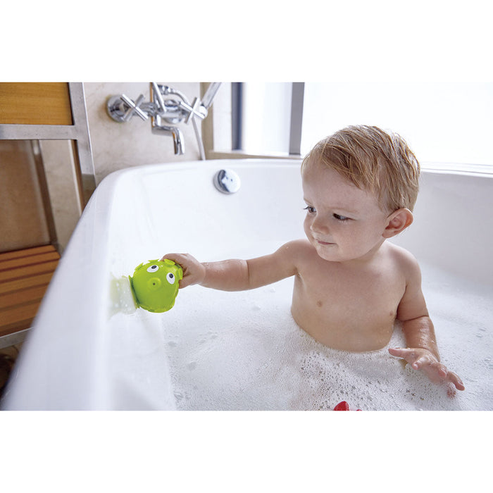 Hape Rocky Beach Friends Water Squirter Bath Toy